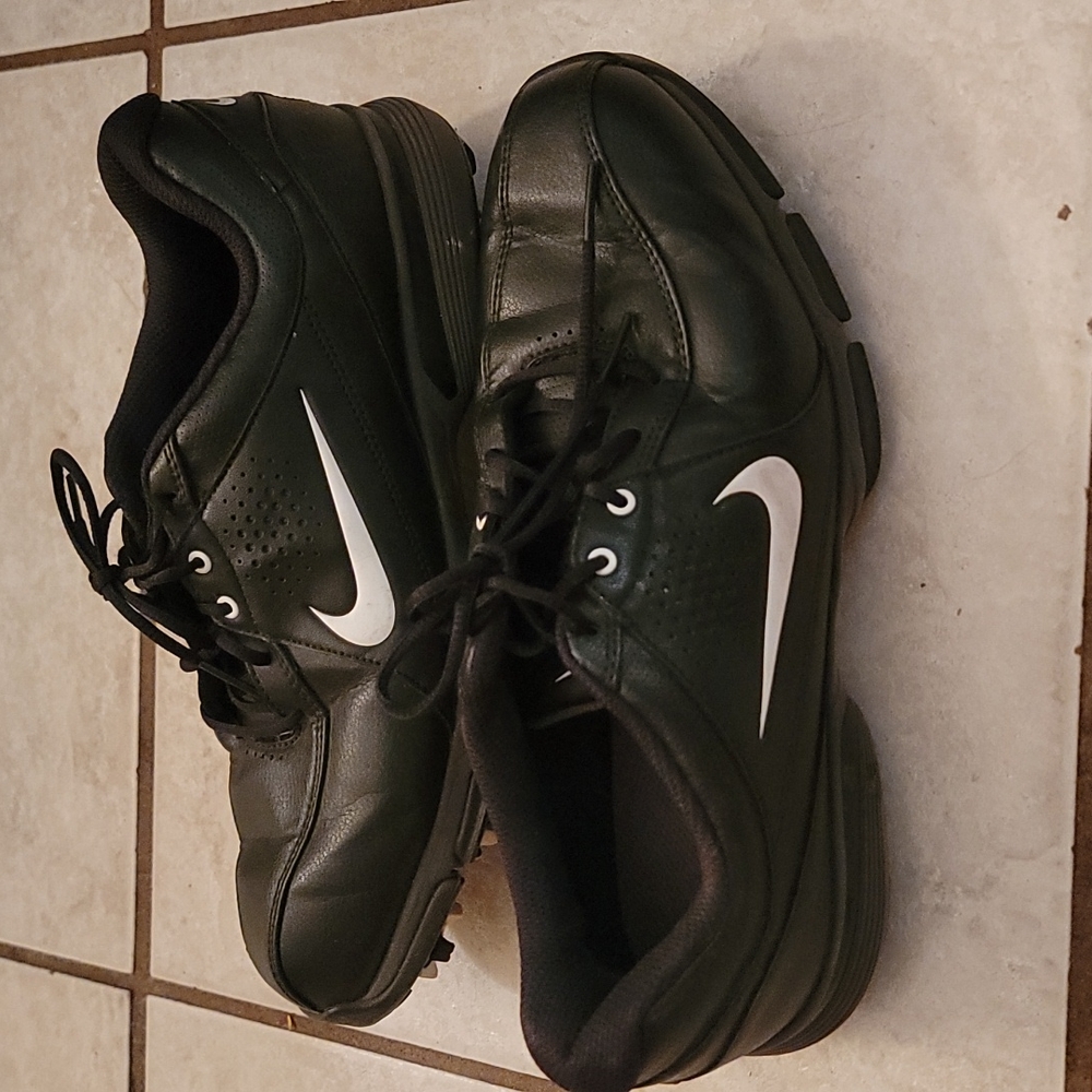 Nike Durasport III 3 Soft Spike Golf Shoes